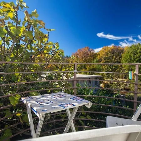 Appartement Lori *